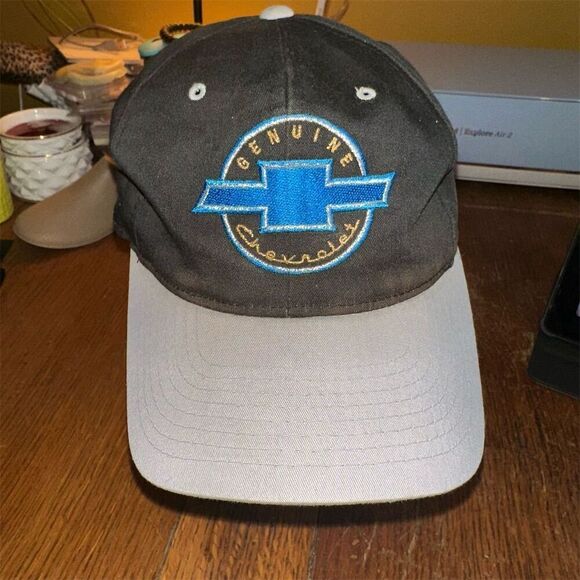 Vintage Chevrolet Snapback Hat Black Unisex Embroidered Logo Adjustable - Picture 1 of 9